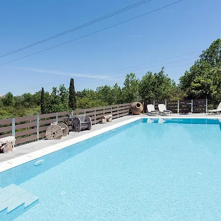 Adonis * Dassia (Corfu)